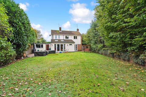 3 bedroom detached house for sale, Copthall Lane, Gerrards Cross SL9