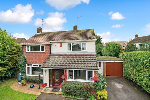 3 bedroom detached house for sale, Copthall Lane, Gerrards Cross SL9