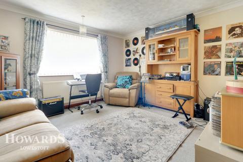Magnolia Cottage Black Street, Gisleham, Lowestoft, NR33 8EN