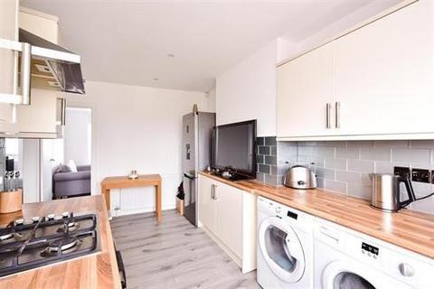 1 bedroom apartment for sale, Mutton Lane, Potters Bar EN6