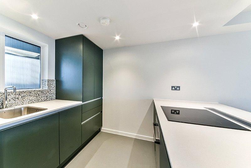 Balfron Tower St. Leonards Road... 1 bed apartment to rent £1,990 pcm