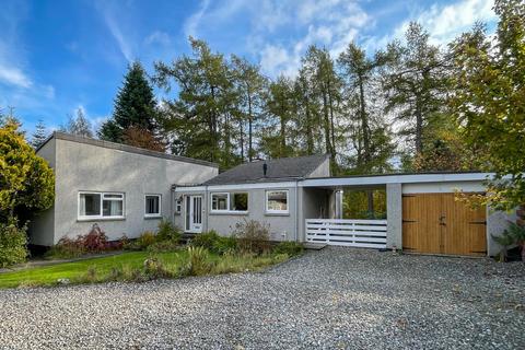 3 bedroom detached bungalow for sale, Main Street, Newtonmore