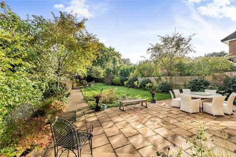 52 Speer Road, Thames Ditton, KT7 0PW