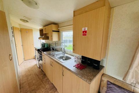 2 bedroom static caravan for sale, St Osyth Beach Holiday Park