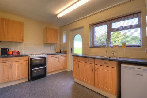 2 bedroom maisonette to rent, Pittway Avenue, Shipston-On-Stour