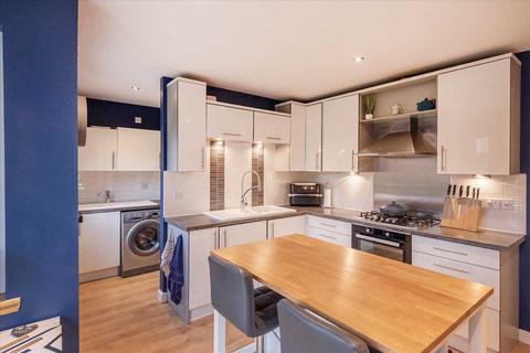 13 Baxter Road, Crossgates, Cowdenbeath, KY4 8AG