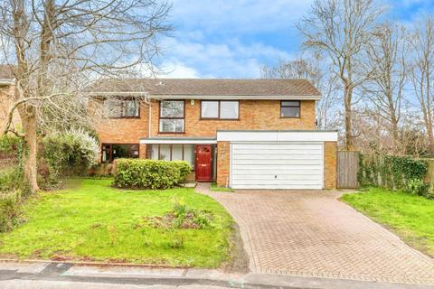 5 bedroom detached house for sale, Shepherds Hill, Bracknell RG12