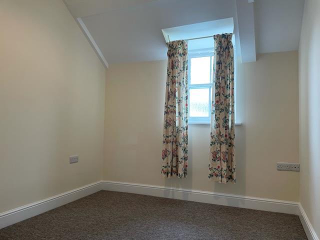 Thumbnail image2.jpg