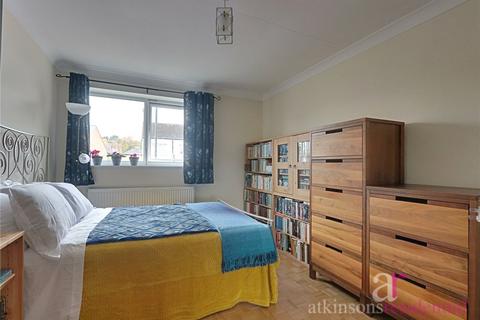 2 bedroom maisonette for sale, Parsonage Gardens, Enfield, Middlesex, EN2