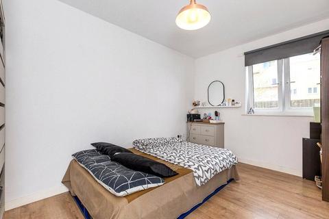 1 bedroom apartment for sale, Whitestone Way, CROYDON, Surrey, CR0