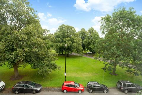 2 bedroom apartment for sale, Park Parade, Harrogate, HG1