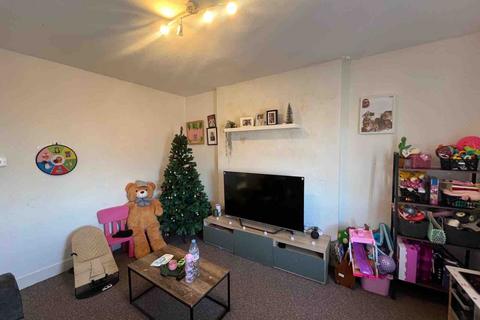 1 bedroom flat to rent, Sydenham Road, Croydon, CR0