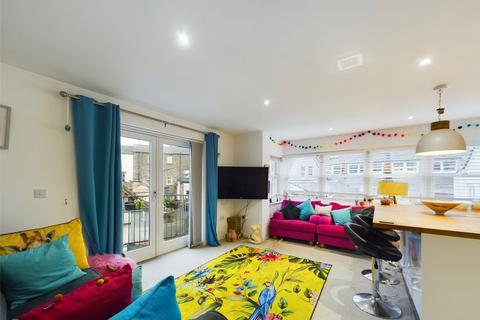 4, Eddystone Court Eddystone Road, Wadebridge, PL27 7FH