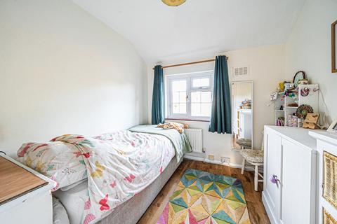 12 Pembury Close, Bromley, BR2 7PS