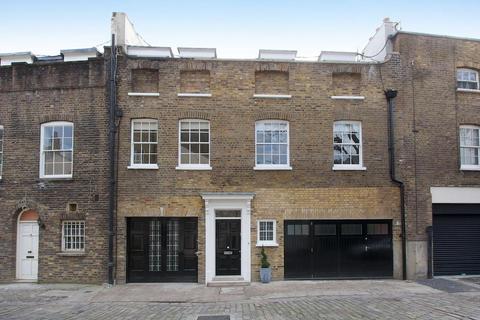 3 bedroom detached house to rent, Wilton Row, Belgravia, SW1X