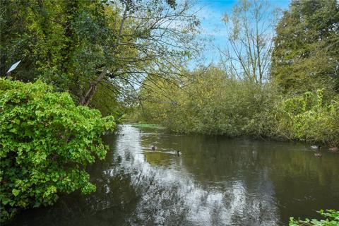 4 bedroom bungalow for sale, Cowley Mill Road, Uxbridge UB8