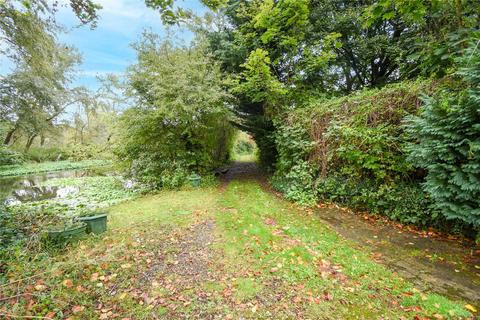 4 bedroom bungalow for sale, Cowley Mill Road, Uxbridge UB8