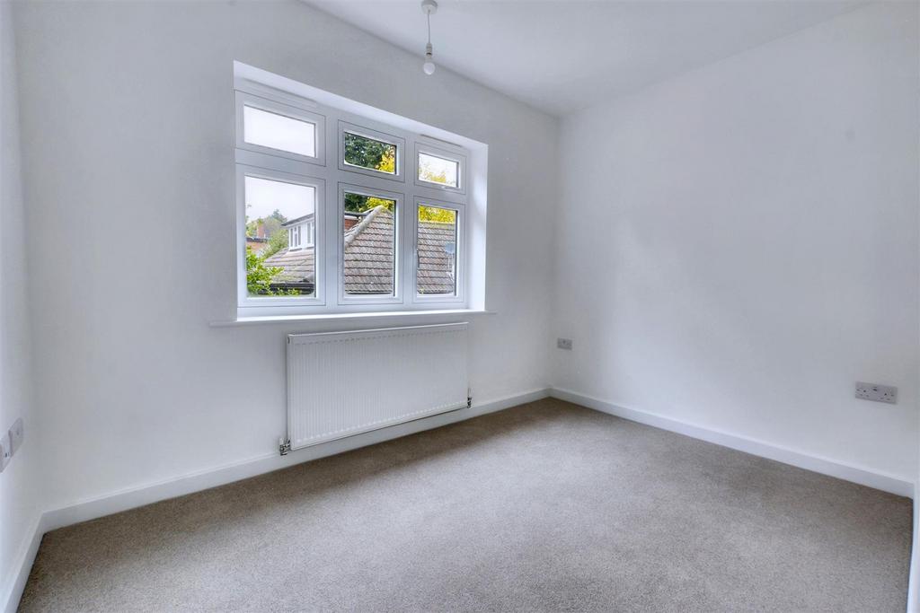 Bedroom 4.jpeg