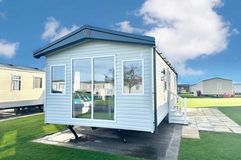 2 bedroom static caravan for sale, Amble Links Holiday Park