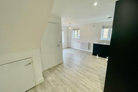 2 bedroom semi-detached house to rent, Millstone Way, Leeds, West Yorkshire, LS16