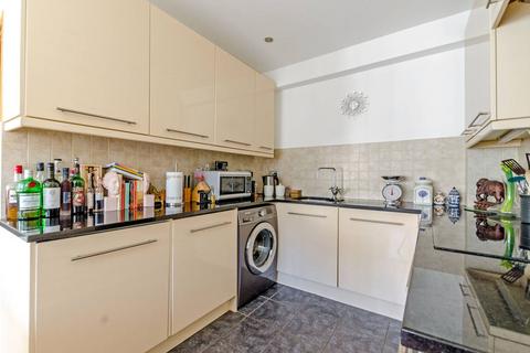 2 bedroom flat to rent, Bridewell Place, Wapping, London, E1W