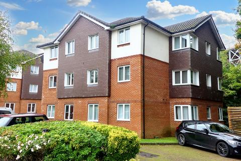 2 bedroom flat for sale, Three Bridges Road, Crawley RH10