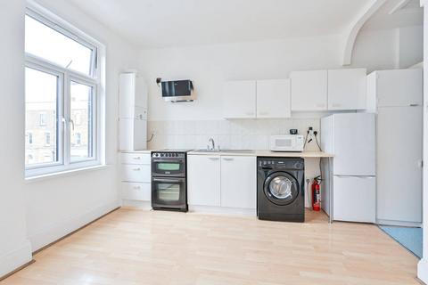 2 bedroom flat to rent, Lordship Lane, East Dulwich, London, SE22