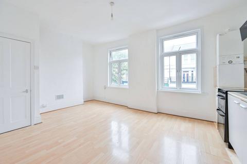 2 bedroom flat to rent, Lordship Lane, East Dulwich, London, SE22