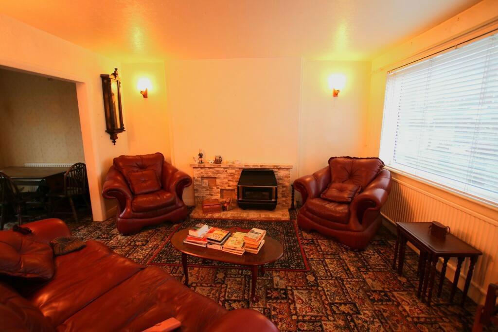 Dalby Crescent, Cherry Tree... 3 bed semidetached house for sale £