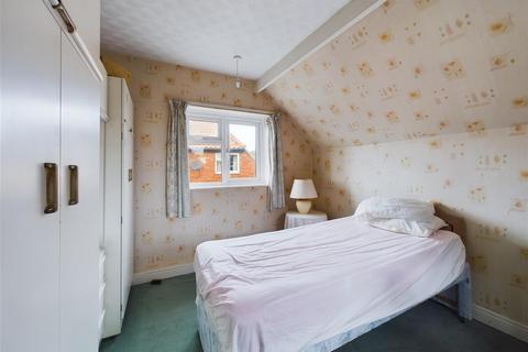 5 Rarey Drive, Weaverthorpe, Malton, YO17 8HA