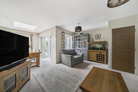 4 bedroom detached house for sale, Brookwood Farm Drive, Woking GU21