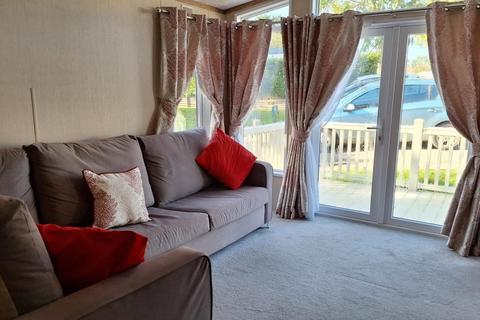 2 bedroom static caravan for sale, Chantry Country and Leisure Park