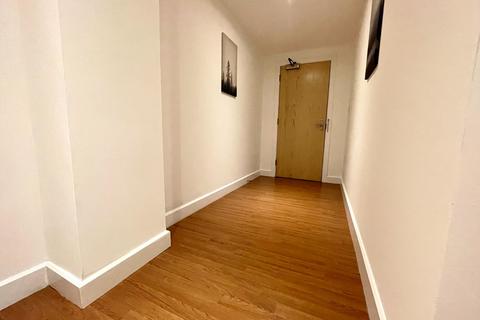 1 bedroom flat to rent, Troy Road, Horsforth, Leeds, West Yorkshire, UK, LS18