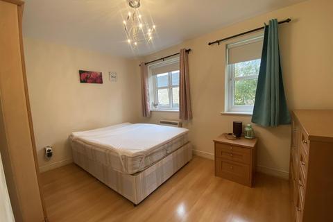 1 bedroom apartment to rent, Windmill Drive, Cricklewood, London