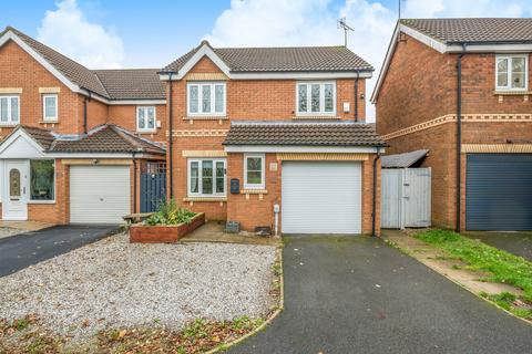 3 bedroom detached house for sale, Waseley Hill Way, Bransholme, Hull, HU7