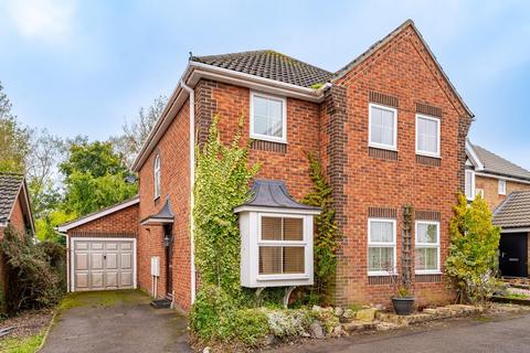 4 bedroom detached house for sale, The Mead, Dunmow