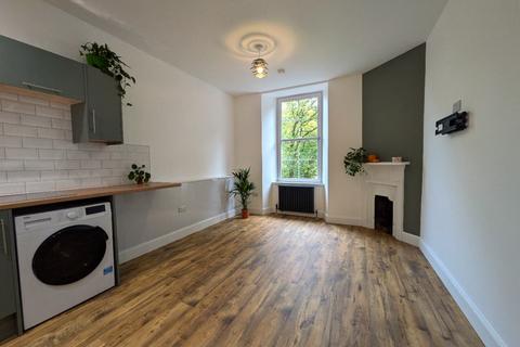 1 bedroom flat to rent, St Leonards Bank, Newington, Edinburgh, EH8