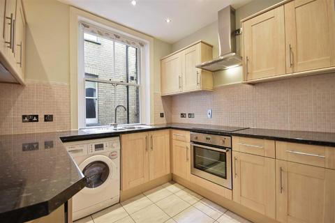 3 bedroom apartment to rent, Morshead Mansions, Morshead Road