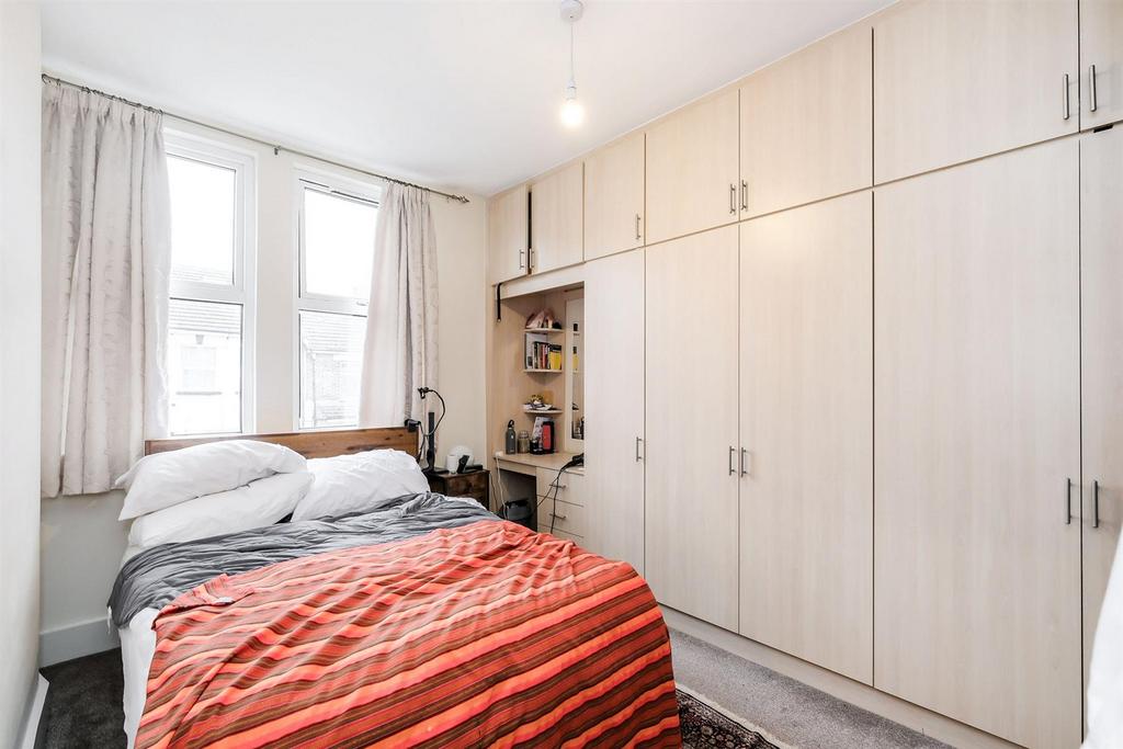 41 Buxton Road-3 web.jpg