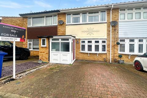 11 Brampton Close, Corringham, Stanford-le-hope, SS17 7NS
