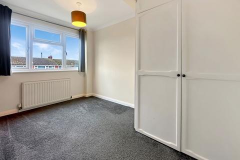 11 Brampton Close, Corringham, Stanford-le-hope, SS17 7NS