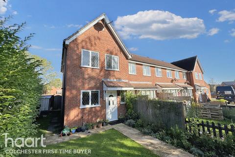 3 bedroom end of terrace house for sale, Hunters Ridge, Colchester