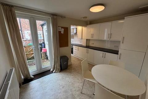 2 bedroom house to rent, Knight Street, Didsbury Village, Manchester