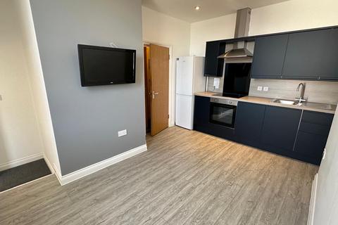 Studio to rent, Whitefield Terrace Classic Studios