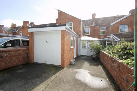 19 Rowdens Road, Wells, BA5 1TU