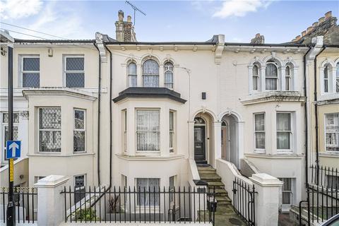 8 Cobham Street, Gravesend, DA11 0SB