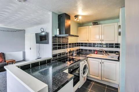 2 bedroom apartment for sale, Victoria Road West, New Romney TN28