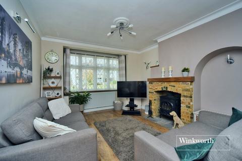 115 Elmstead Gardens, Worcester Park, KT4 7BG