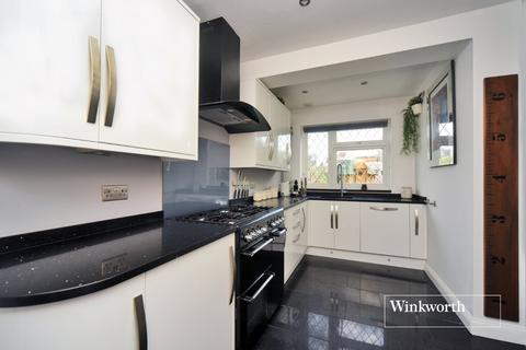 115 Elmstead Gardens, Worcester Park, KT4 7BG