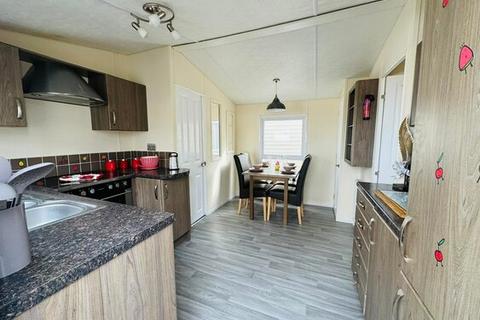 2 bedroom static caravan for sale, Solway Holiday Park